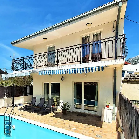 Bella Ciao Holiday House With Pool * Kaštela