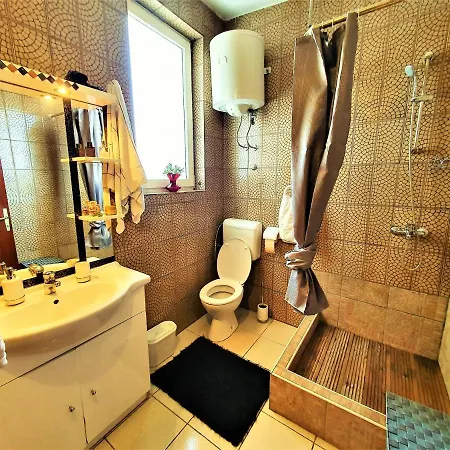 Bella Ciao Holiday House With Pool